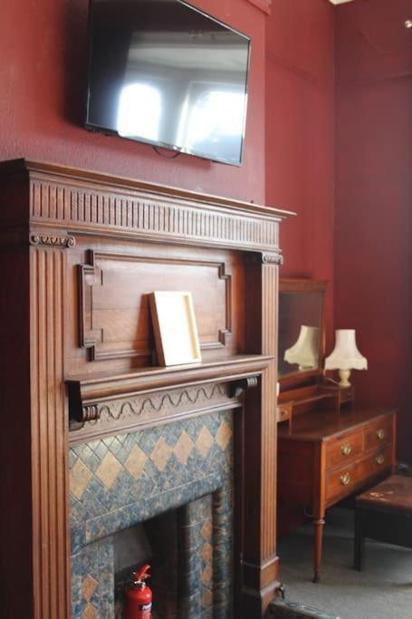 Apartment Stylish Digbeth Apartment, Sleeps 12 Opposite Coach Station, Perfect For Large Groups Contractors *